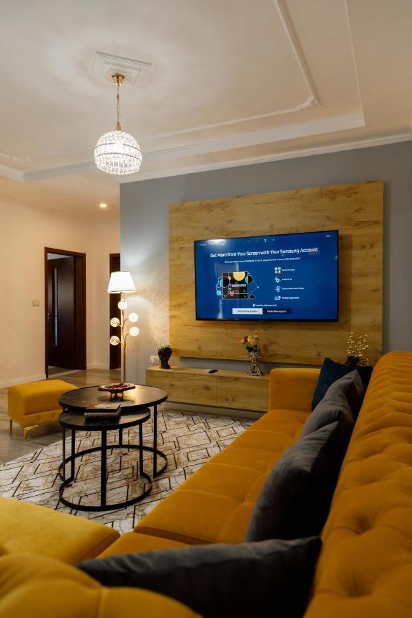 The Luxe Apartments Gjirokastër 外观 照片