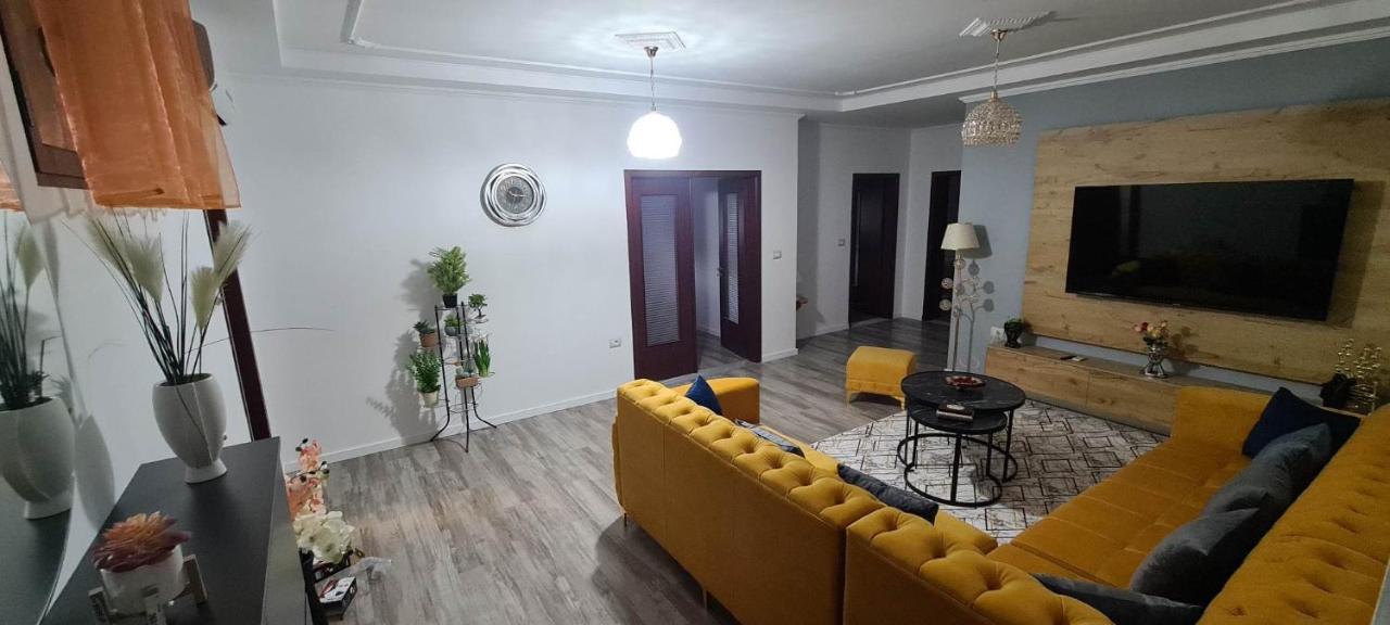 The Luxe Apartments Gjirokastër 外观 照片